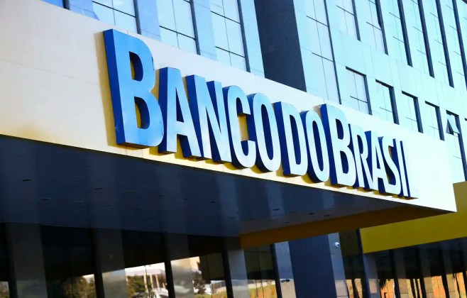 Lucro do Banco do Brasil cai 54% com avanço da crise no agro
