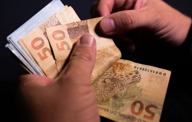 Saiba como usar FGTS para pagar dívidas em atraso