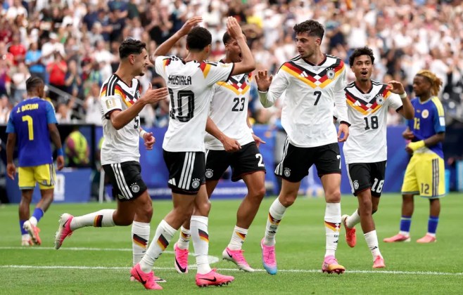 Alemanha repete 7x1 sobre Curaçao, que faz seu primeiro gol em Copas