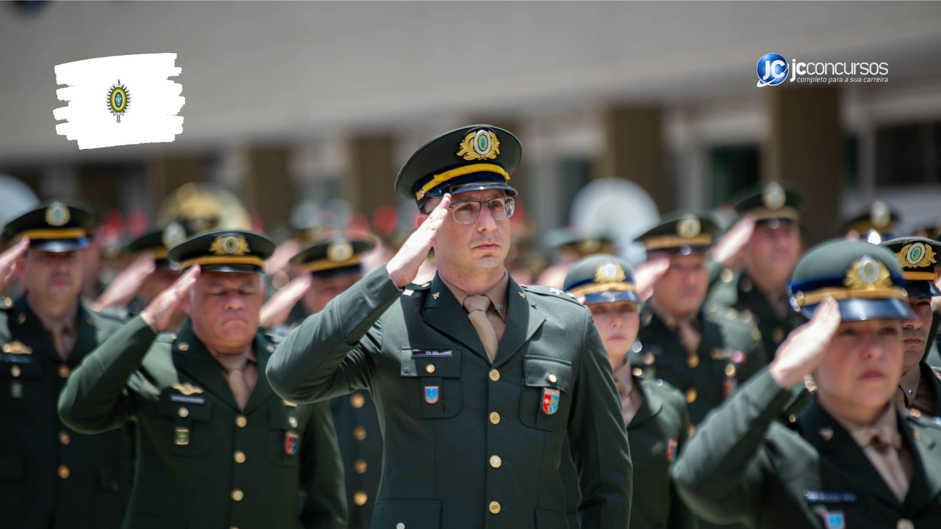 Concurso do Exército: reta final de inscrições para quase 230 vagas na EsFCEx