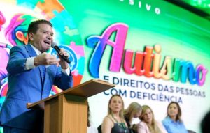 Sérgio Ricardo propõe parceria com IFMT para formar cuidadores escolares